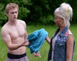 The actor has played twin brother of  Hetti Bywater in the soap opera 